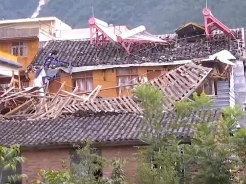 焦点访谈:争分夺秒 全力救援