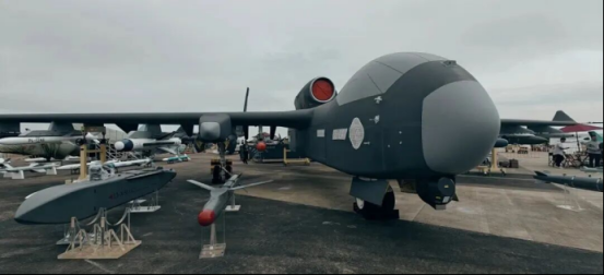 刷屏的 “空中航母”只是央企无人机家族的“冰山一角”