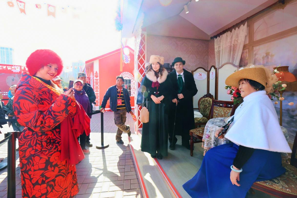 当春节遇上“莫斯科送冬节”(图2)