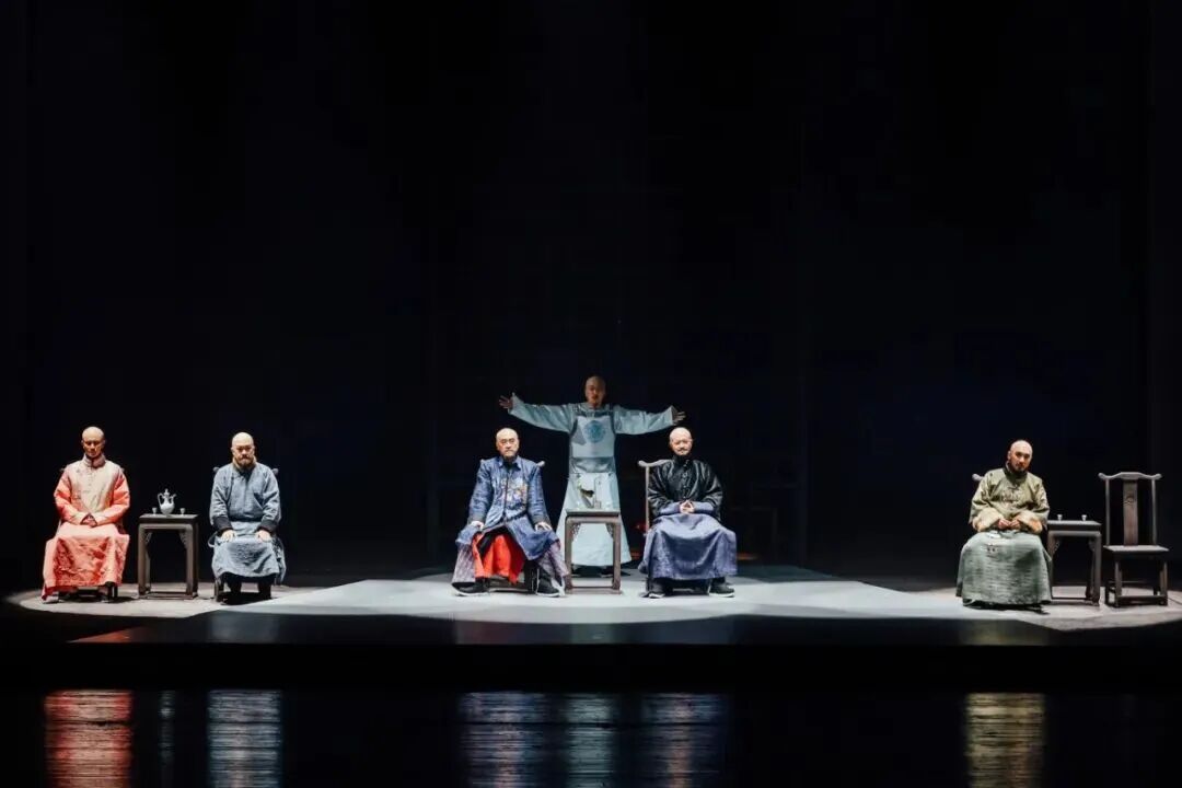 “大戏看北京”3月文艺资讯话剧《傲慢与偏见》:以舞台重现名著诠释真情与成长(图20)