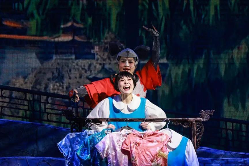 “大戏看北京”3月文艺资讯话剧《傲慢与偏见》:以舞台重现名著诠释真情与成长(图38)