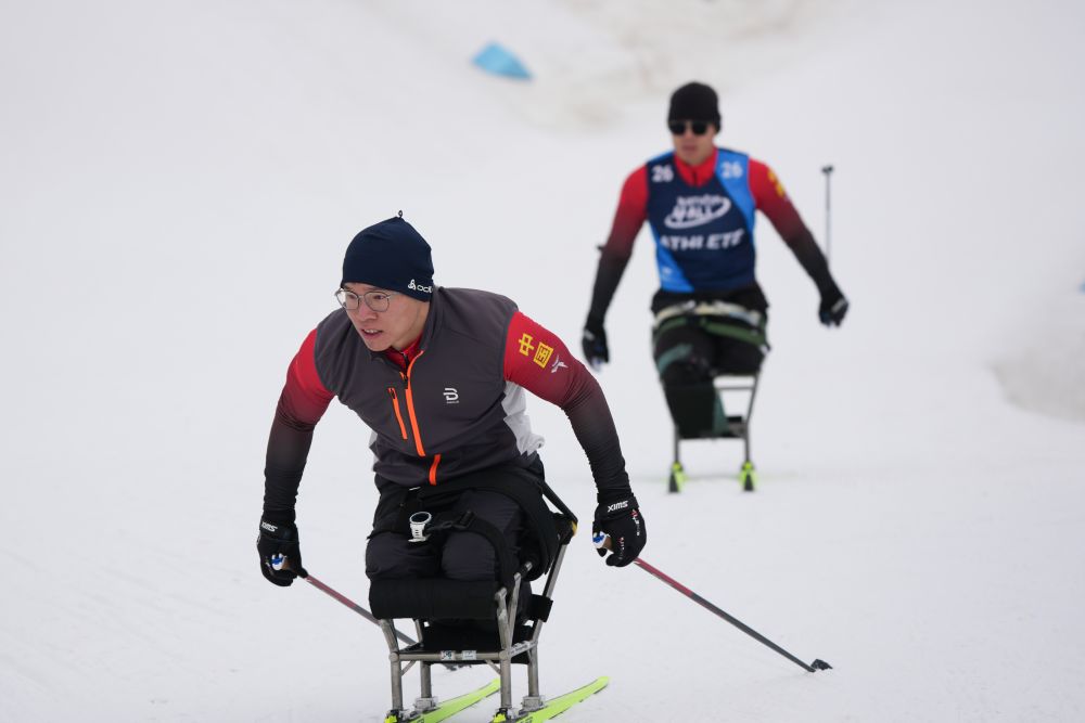 冬残奥会|从岱海之滨到费耶美山谷:中国冬残奥健儿驭雪逐光(图2)