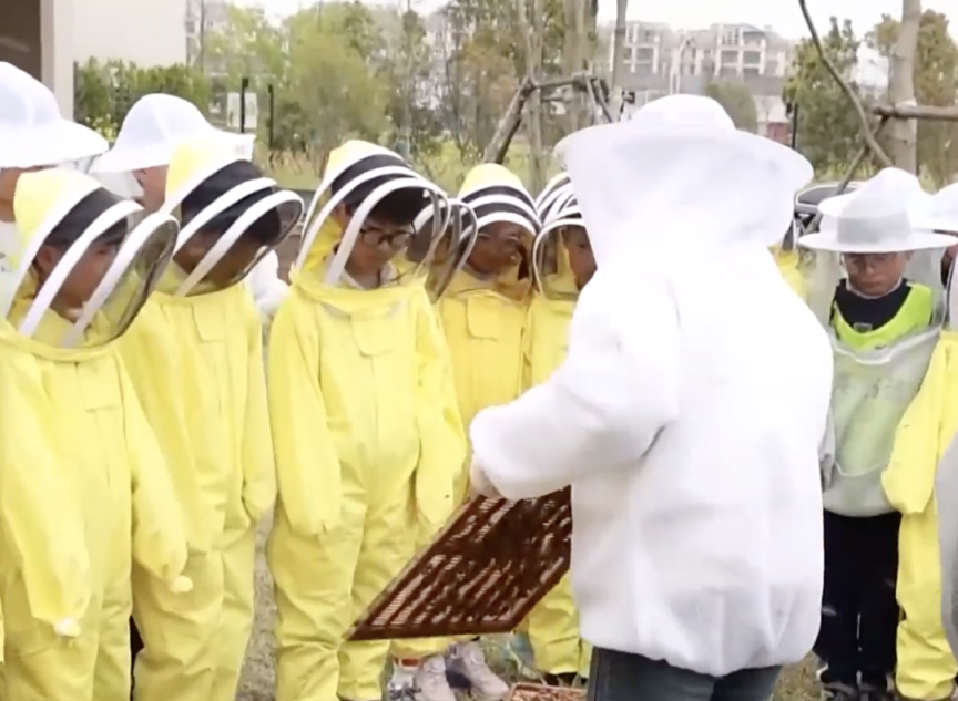 这个假期“含娃量”超标体验式消费火热