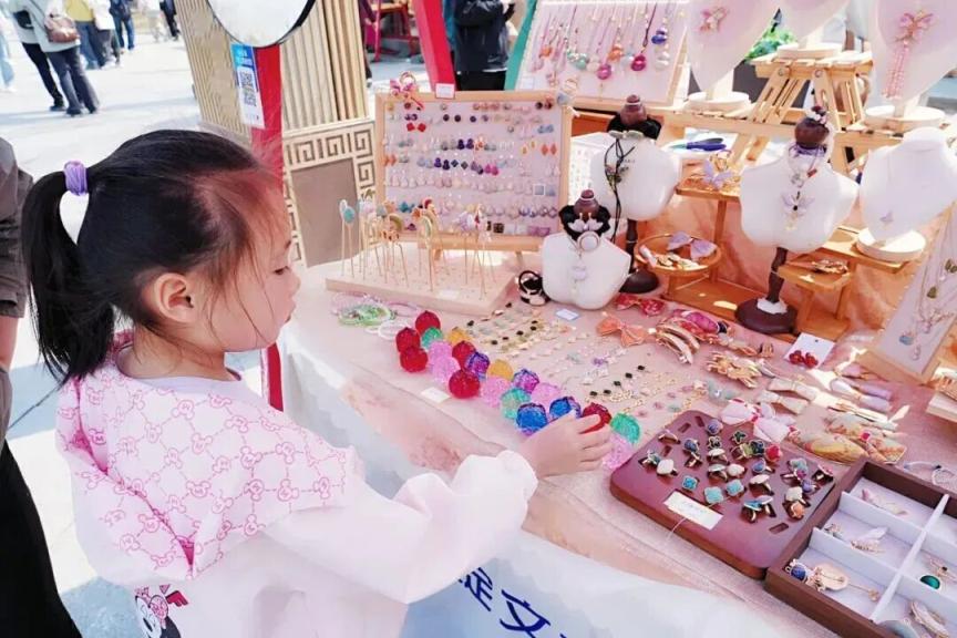 184万人次打卡！海淀文旅新玩法点燃“春日经济”活力(图11)