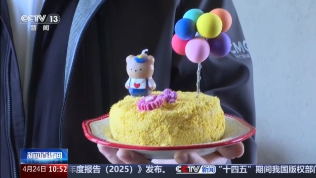 宠物消费市场规模突破3100亿元线上线下齐增长(图2)