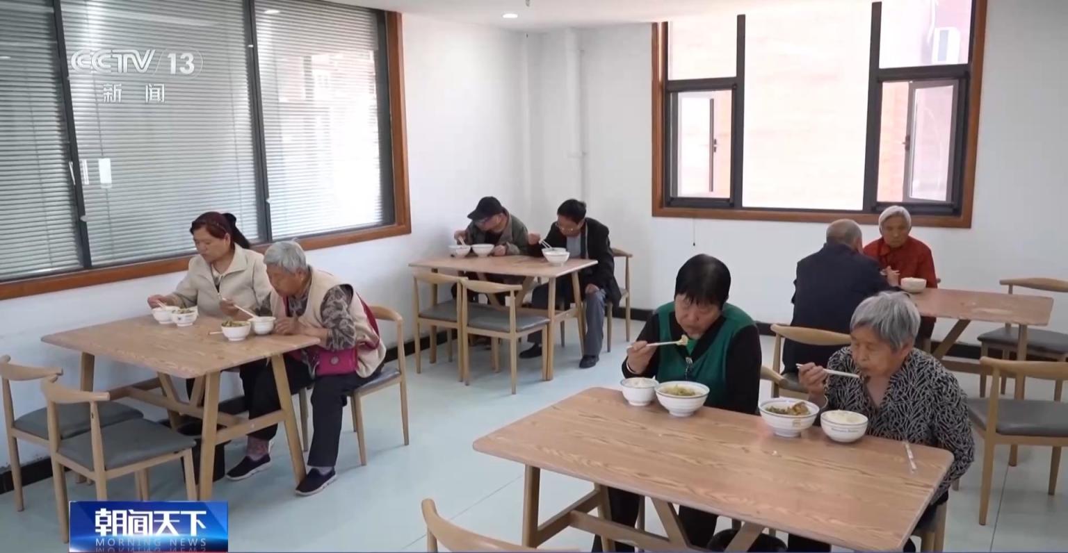 优化“一老一小”服务一刻钟便民生活圈建设全面扩围(图2)