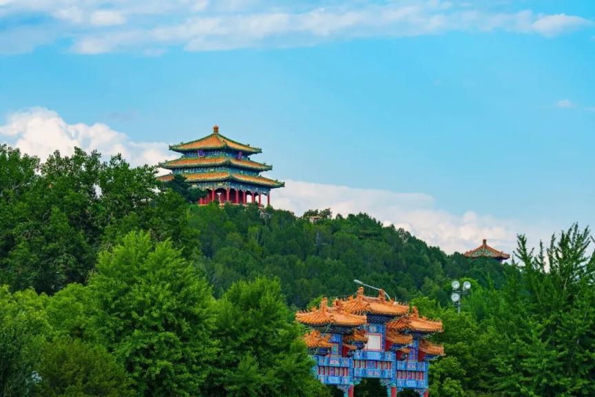藏不住了！这座城1200多个取景地一键打卡→(图23)
