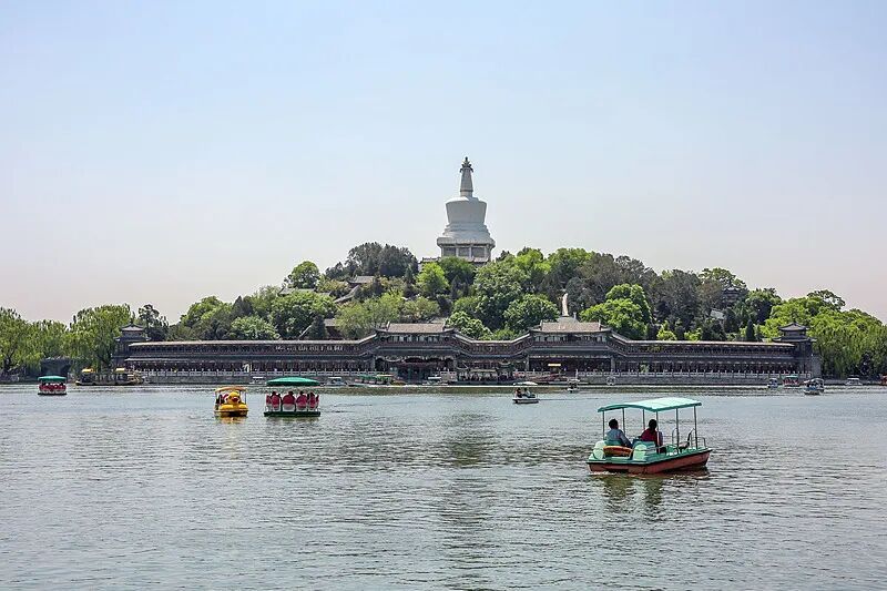 藏不住了！这座城1200多个取景地一键打卡→(图32)