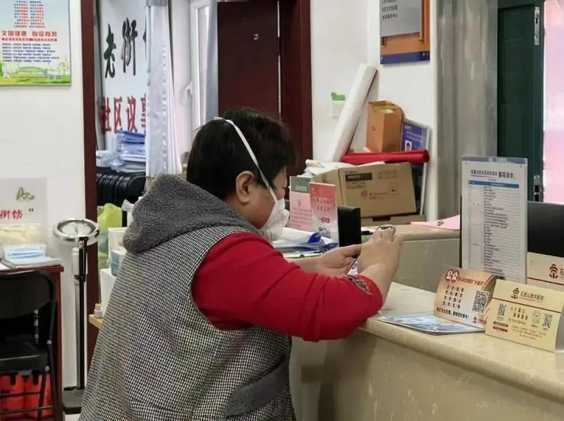 氧气机用什么水抢修有速度，社区显担当｜暖心石景山_https://www.jmylbn.com_新闻资讯_第5张