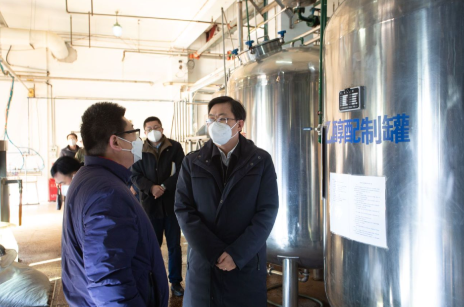 支现伟带队调研企业复工复产和药品保供时强调,坚定不移推动复工复产,全力以赴恢复正常生产生活秩序_北京日报网