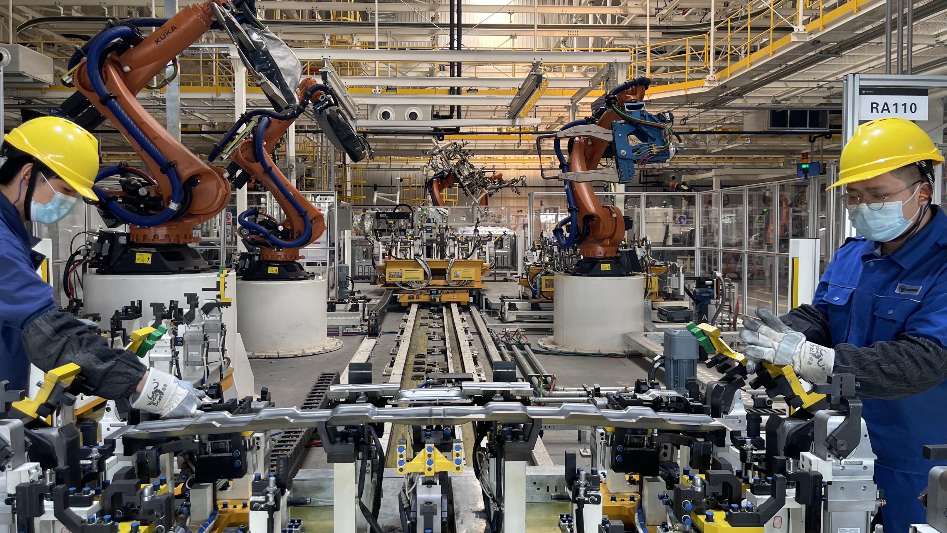 昌平区两家"灯塔工厂"有序复工复产_北京日报网