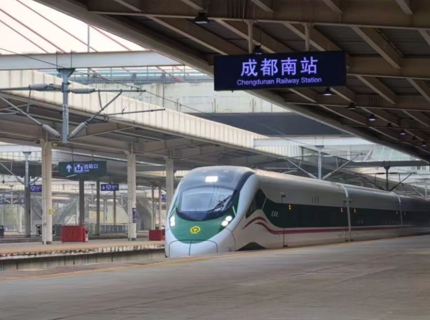 新成昆铁路下周一全线贯通运营成都至昆明75小时可达