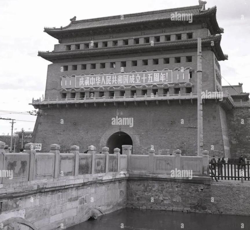 景山前街的9路图片1962年,电报大楼图片1962年,北京站图片1959年,美术