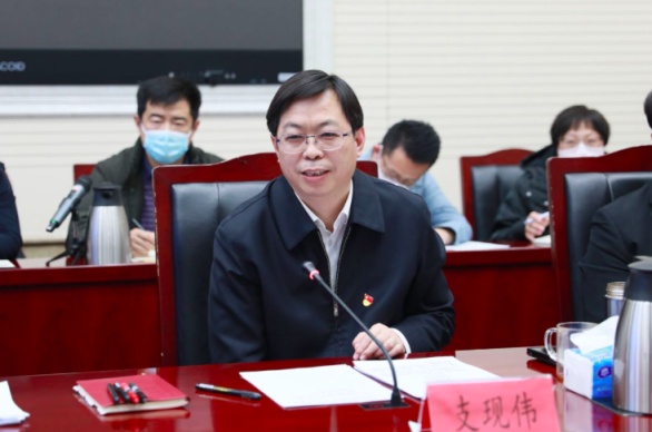 福田汽车领导蔡恩禹,吴海山,秦志东,昌平区领导杨仁全,刘晓东参加.