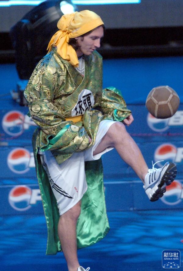 北京新工体球王梅西续写中国情缘