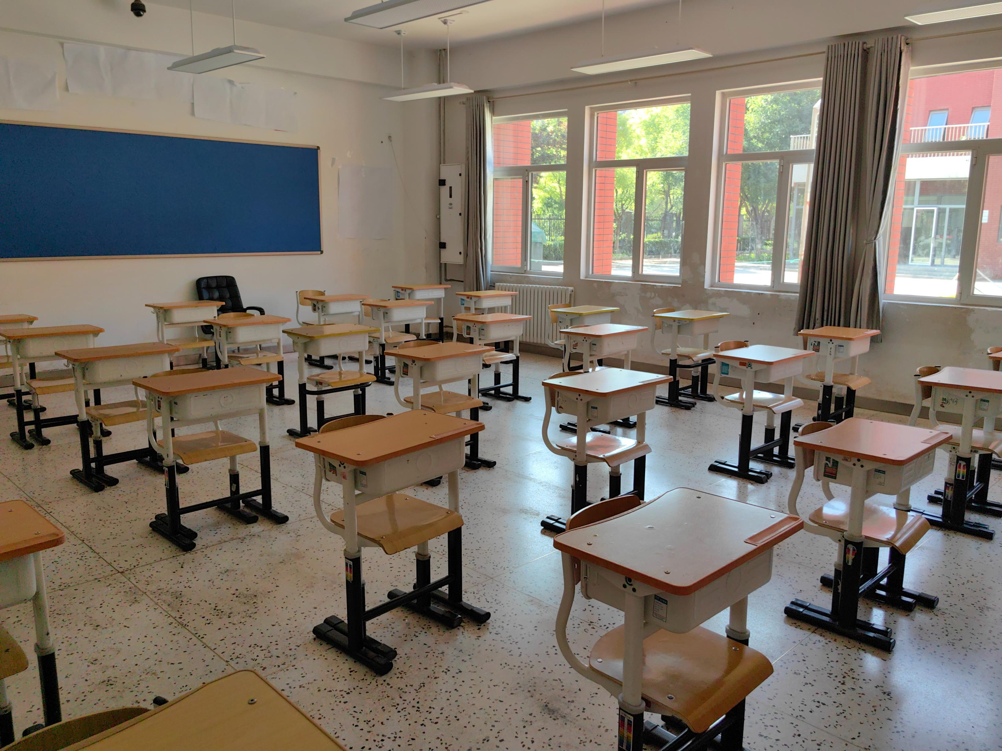 今天(6月22日),在北京师范大学昌平附属学校考点,记者看到,考点的布置