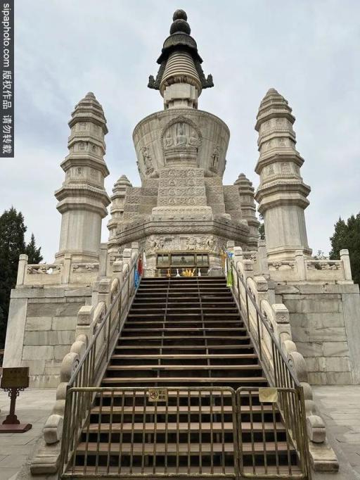 赏白塔，知古韵