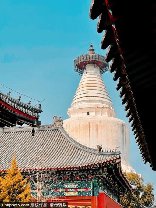 赏白塔，知古韵