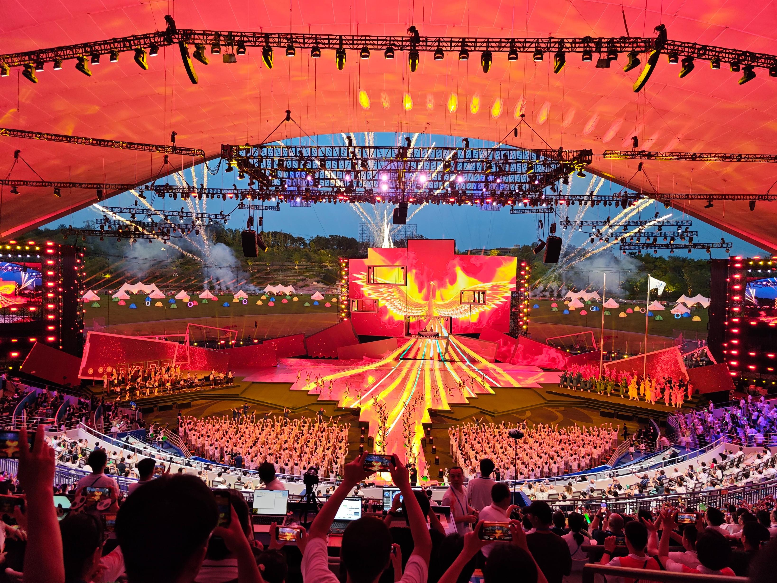 第31届世界大学生夏季运动会闭幕式,现场大图来了