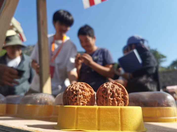 文玩堂：高級品LV「驢打滾獅子頭」胡桃 文玩堂：高級品LV「驢打滾獅子頭」胡桃 文玩堂：高級品LV「驢打滾