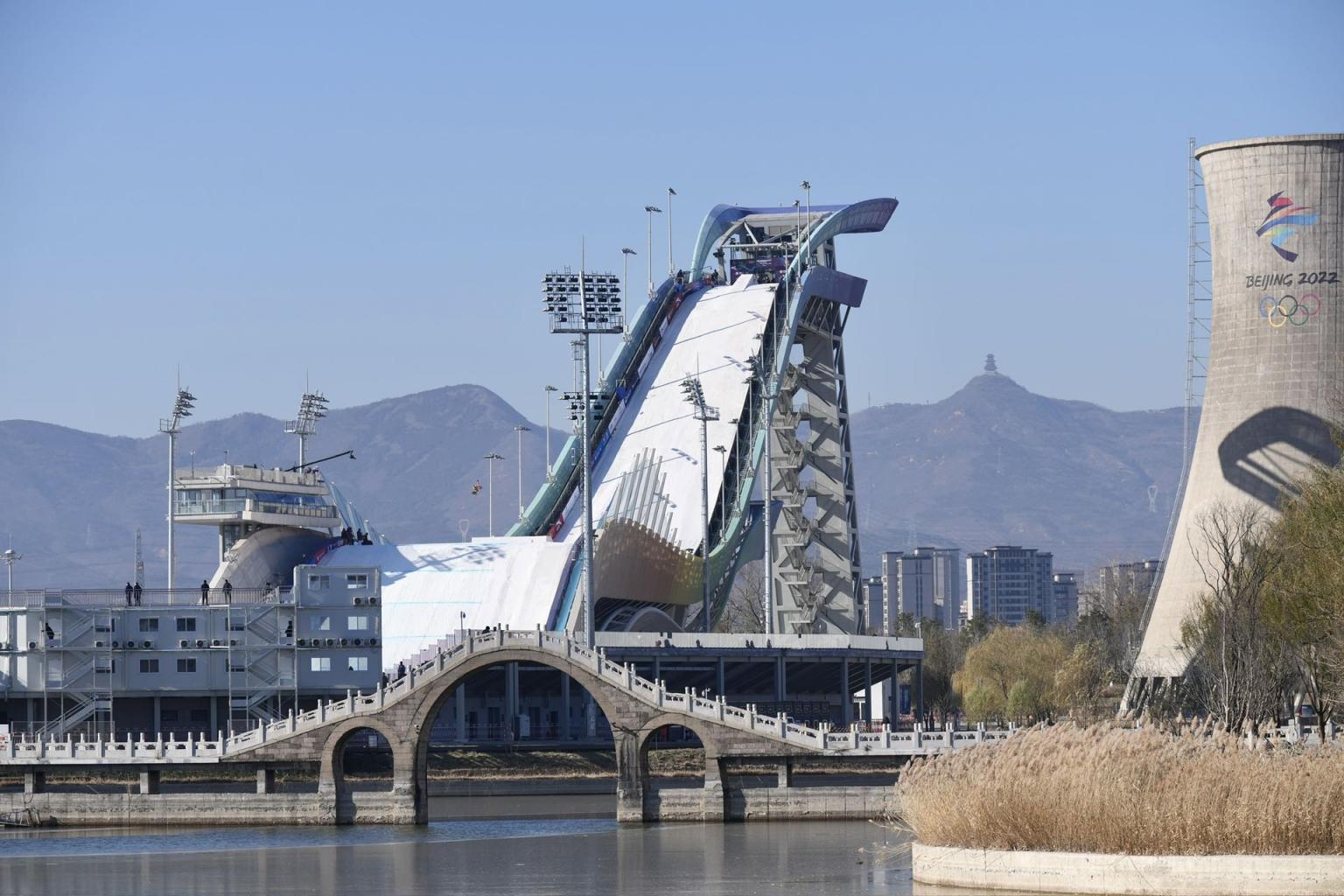 首钢大跳台世界杯资格赛结束苏翊鸣头名强势晋级决赛