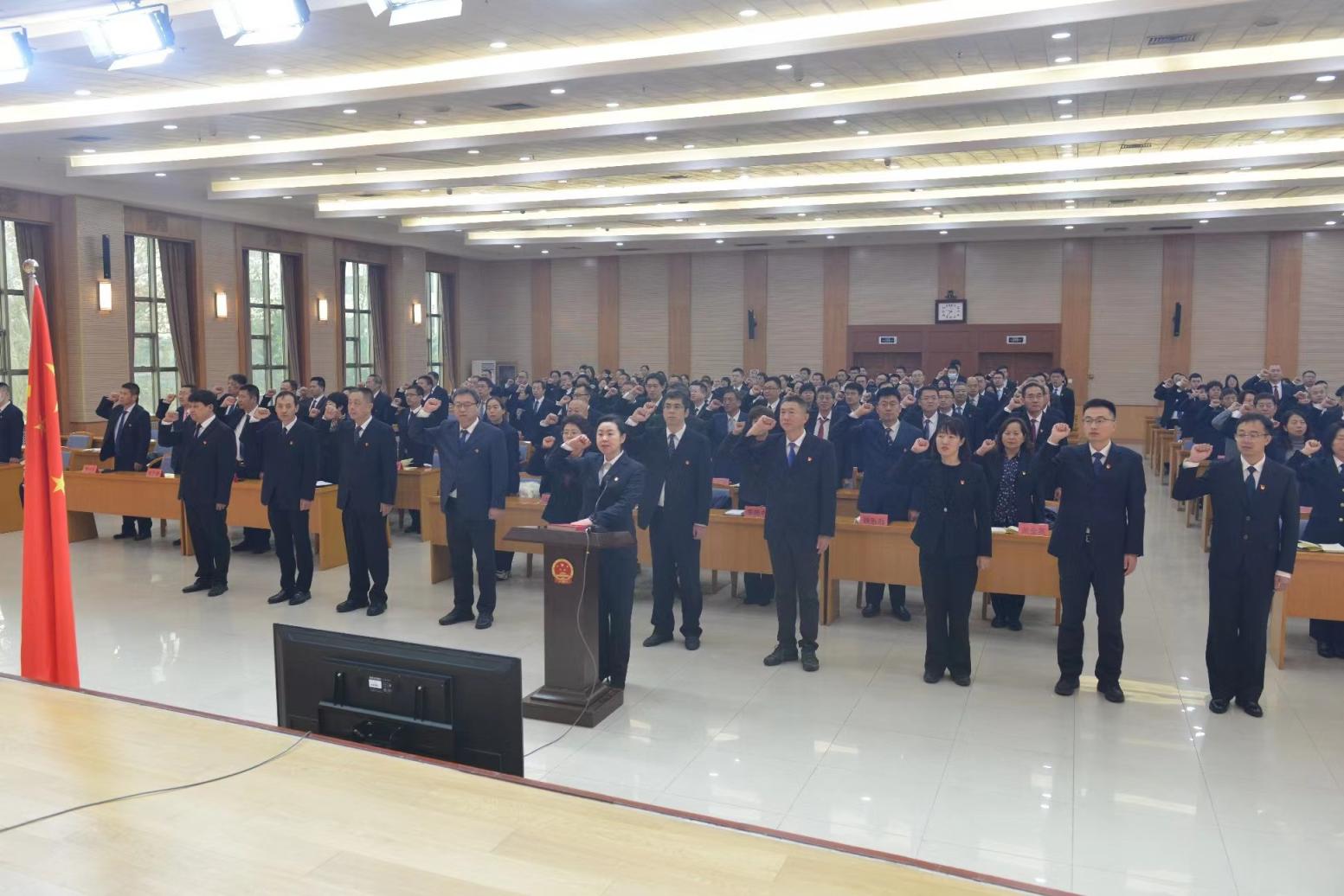 密云区监委举行监察官宪法宣誓仪式