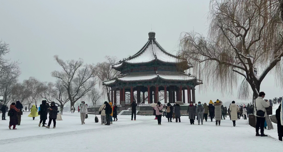 颐和园赏雪景图片