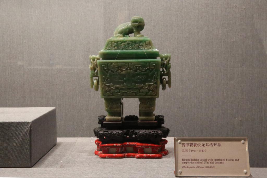 展讯回归文物宝云阁铜窗芯亮相颐和园博物馆