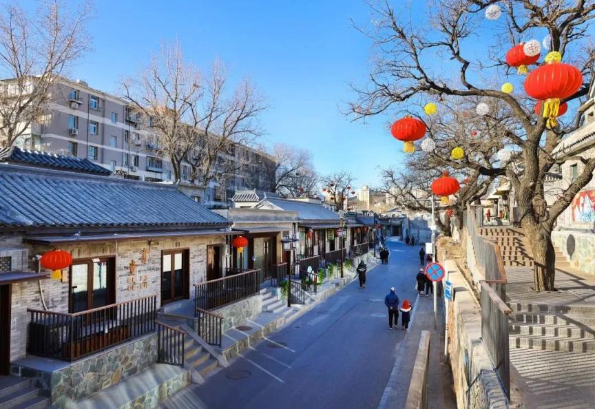 街区是历史上京西古道的重要组成部分,历史文化遗产丰富,自古京畿重镇