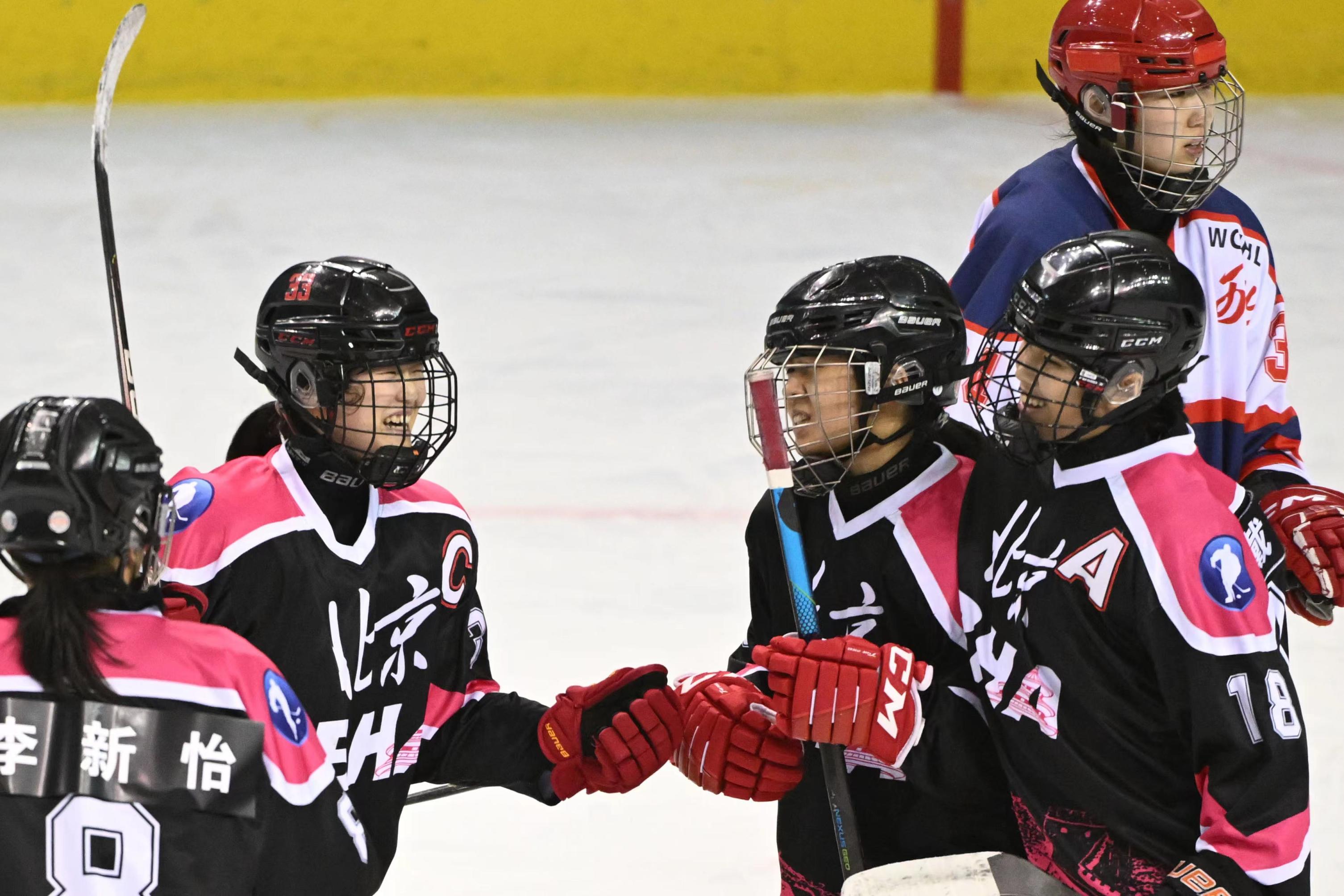 球技佳学习好有才艺北京冰球少年为啥这么棒