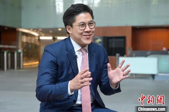 霍启刚深夜回应