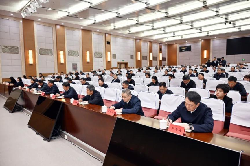 黑龙江省委办公厅成员图片