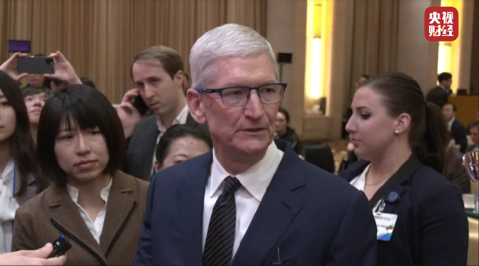 库克苹果头显产品年内中国上市