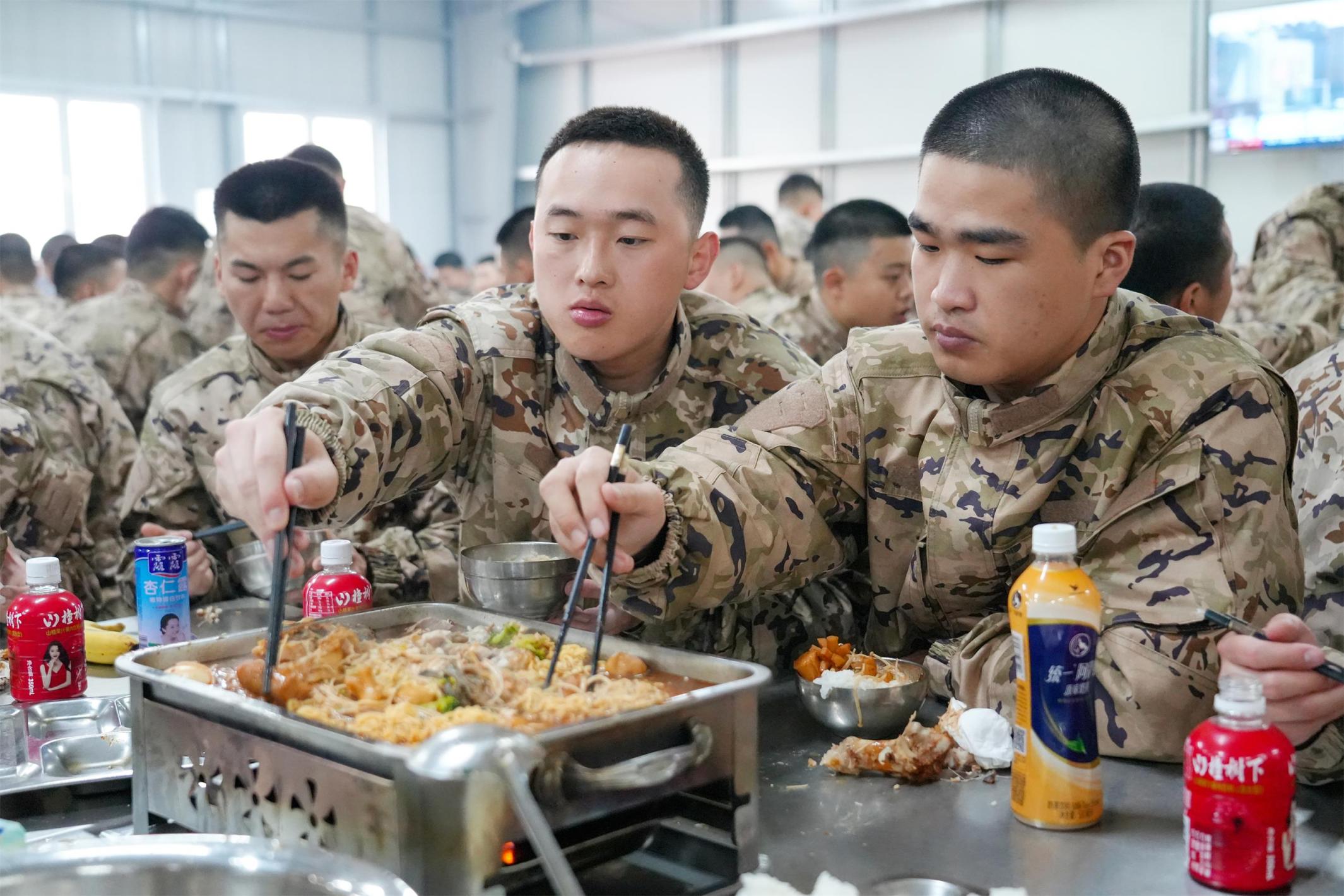 新兵入营吃出家的味道