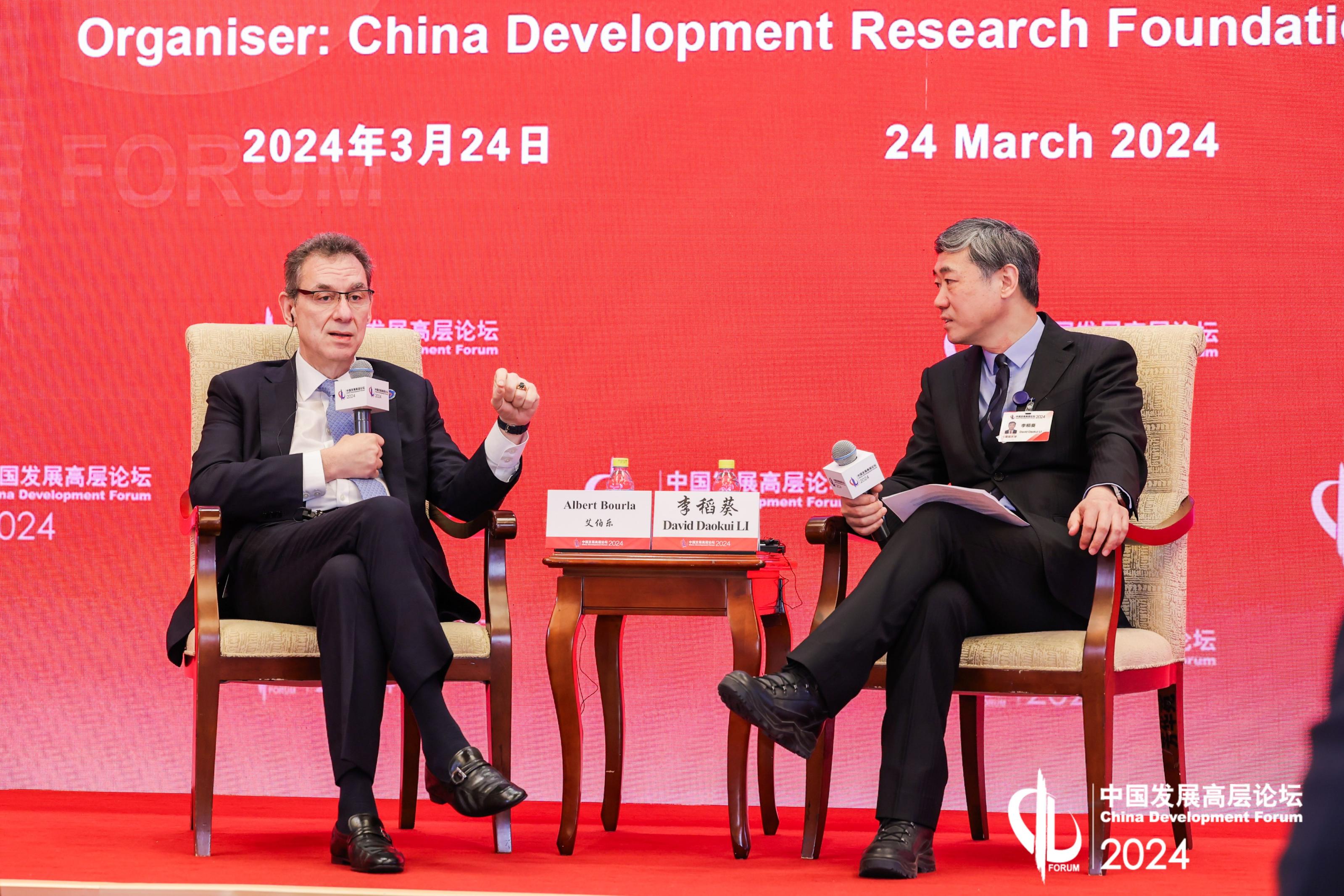 辉瑞董事长艾伯乐中国生物制药公司数量可能比美国还多