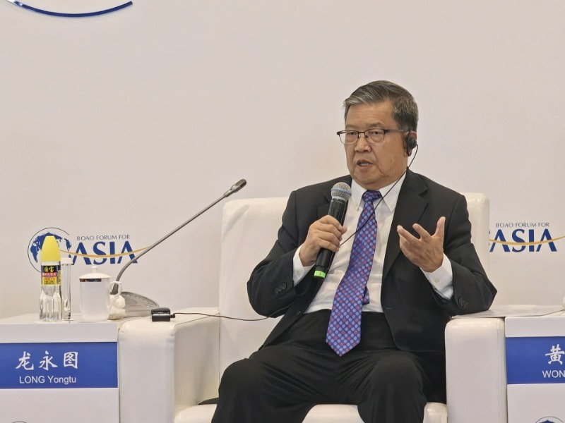 龙永图:是美西方国家毁掉了他们打造的全球贸易体系