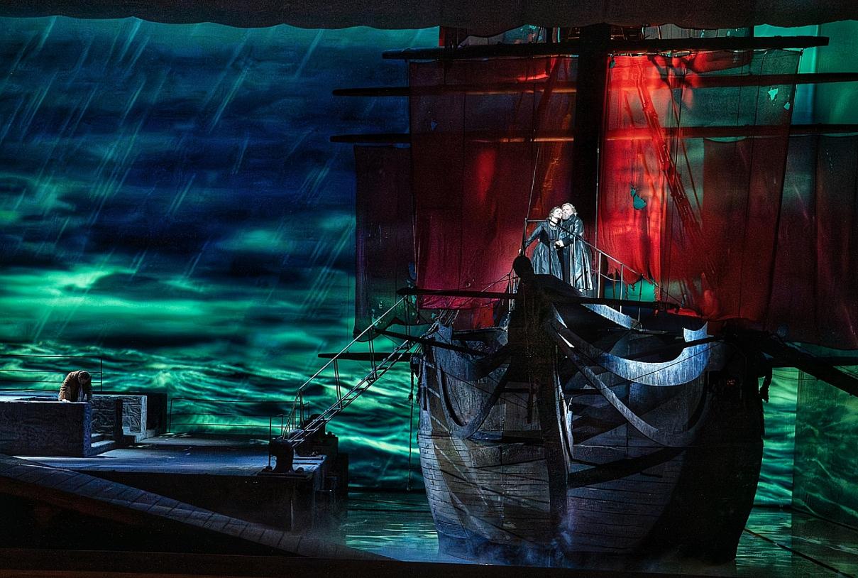 壮观巨船驶上国家大剧院舞台歌剧漂泊的荷兰人第三度上演
