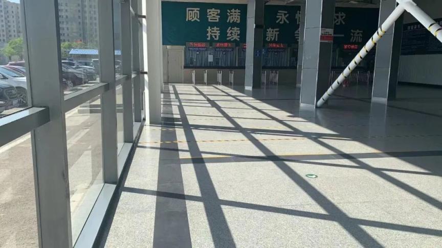 北京六里桥客运主枢纽:网上购票旅客无需换取纸质车票