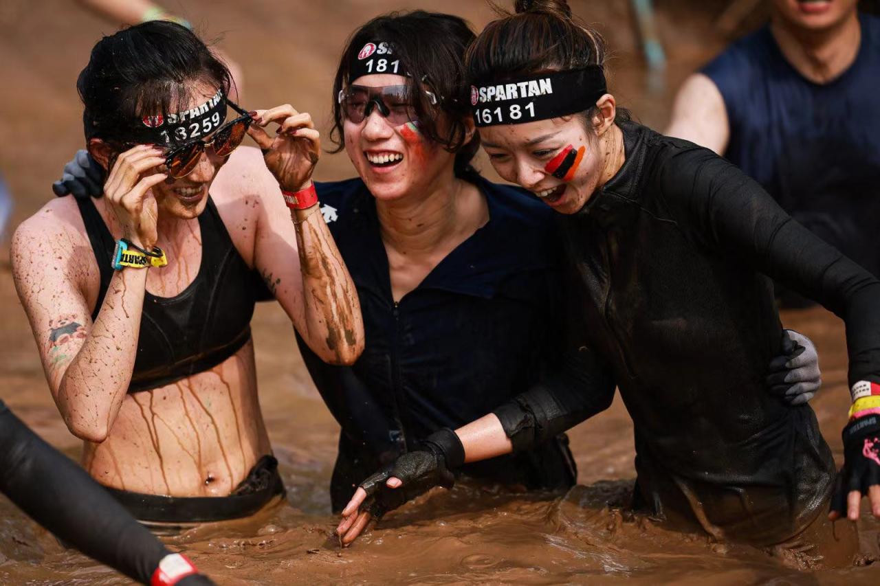 斯巴达勇士赛北京站落幕 超8000名"勇士"加入挑战