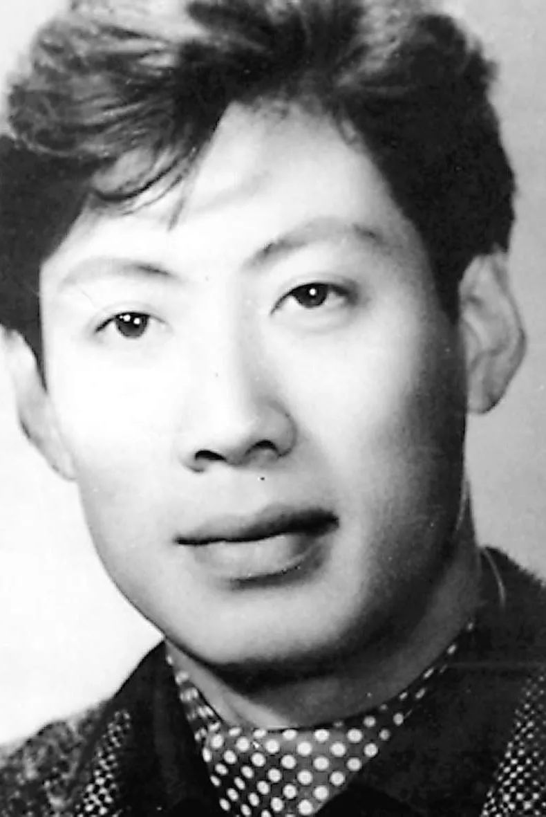 “戏比天大，心比身静”：89岁焦晃的艺术人生与养生智慧_京报网