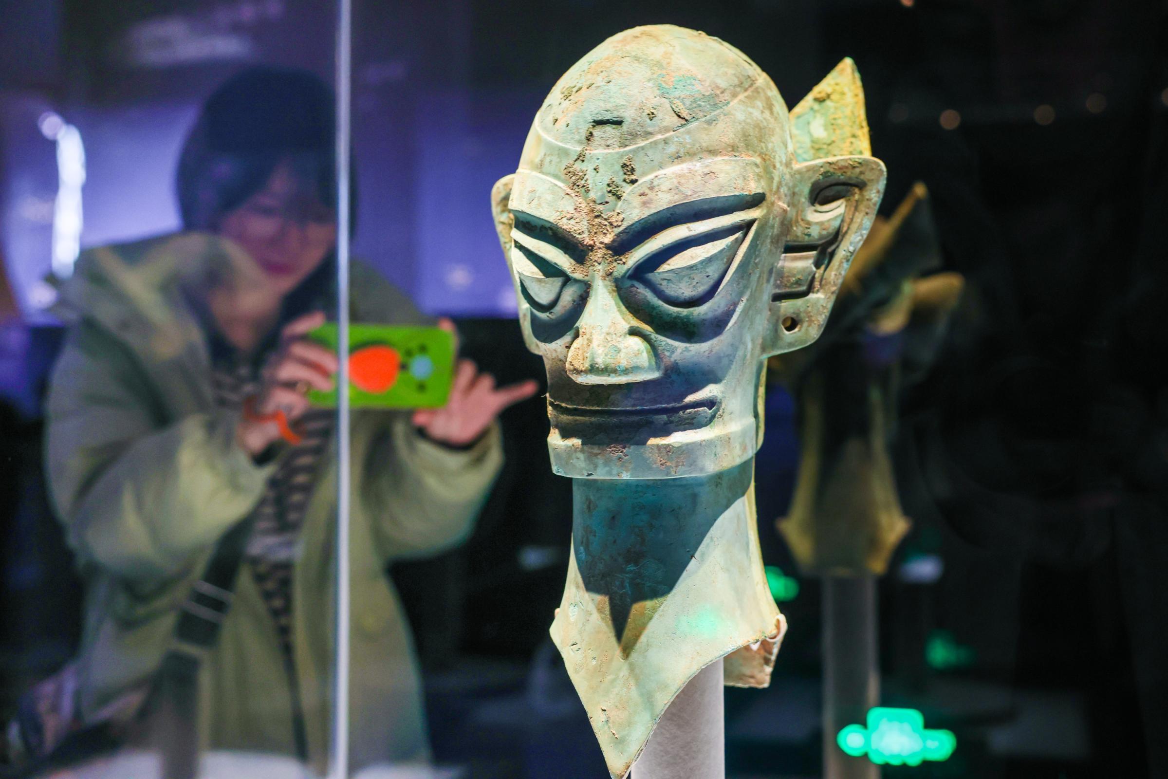 DW260118国博双星耀世古蜀文明展1