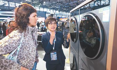 �˹����ܸ���ҵ磺���С��AI����