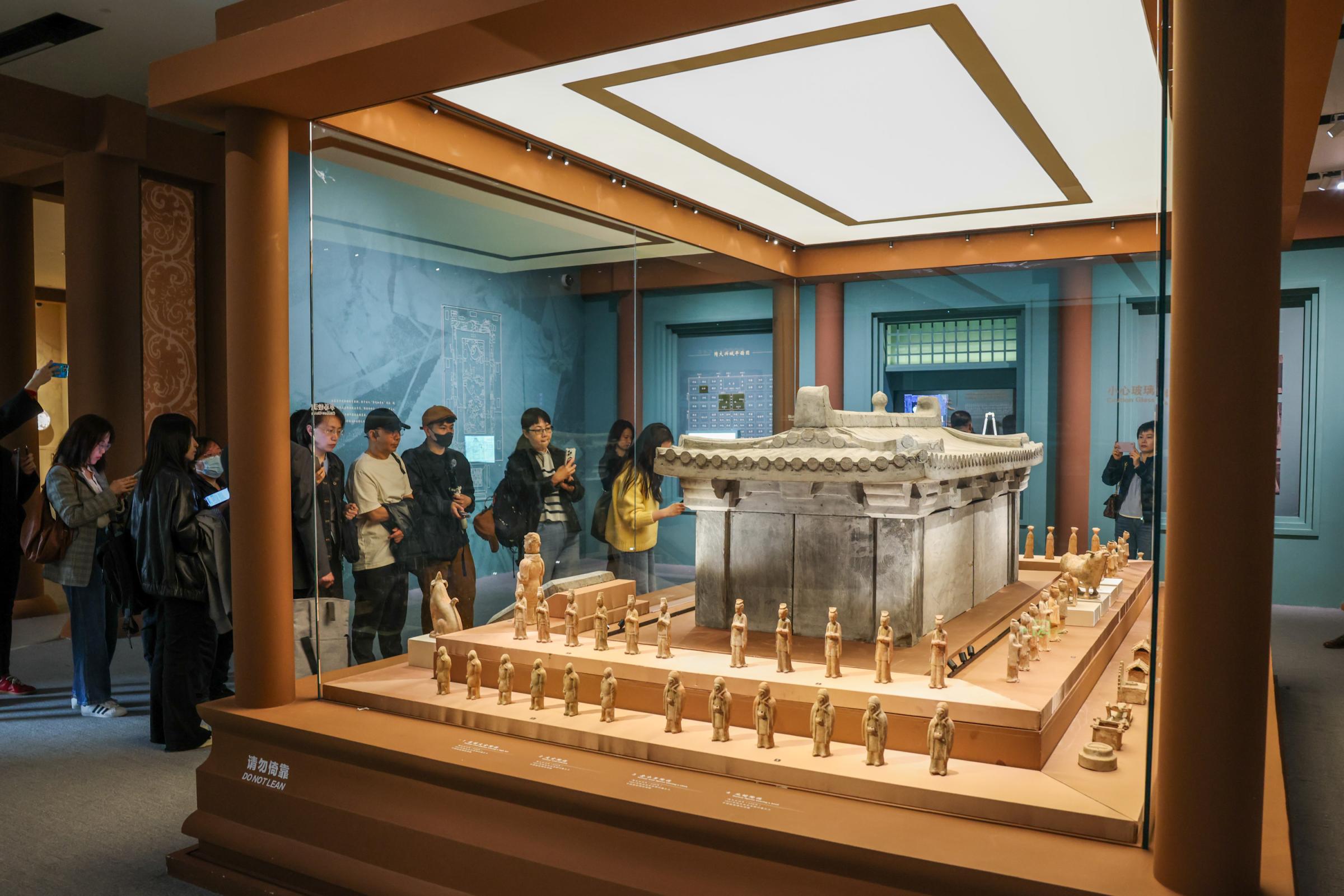 国博为“史上最受宠”小孩办展,390余件珍品尽展隋代风华_京报网