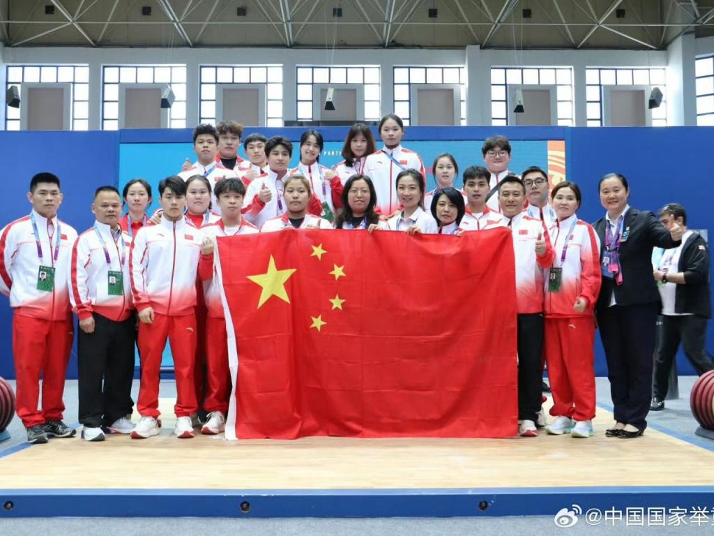 2026举重世青赛中国队19金收官 每名参赛队员都斩获奖牌_京报网