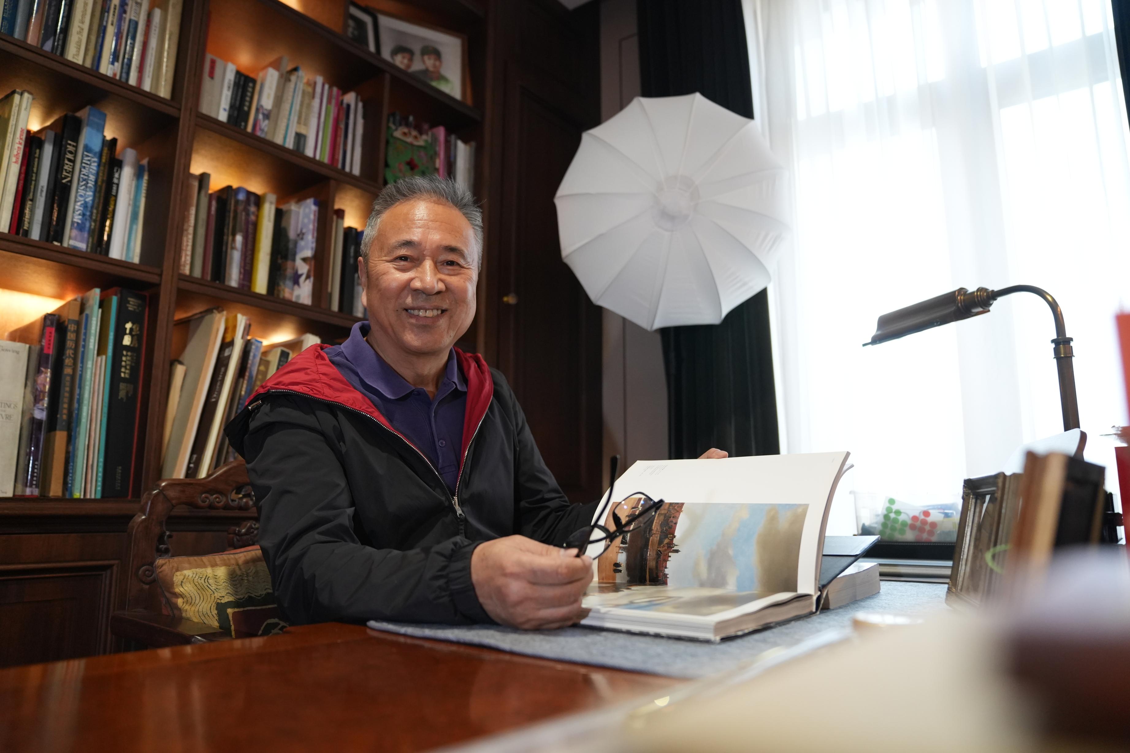 玉有万範 油彩画 名家书房｜70岁油画名家王沂东每天坚持创作8小时：我多幸运啊，一辈子
