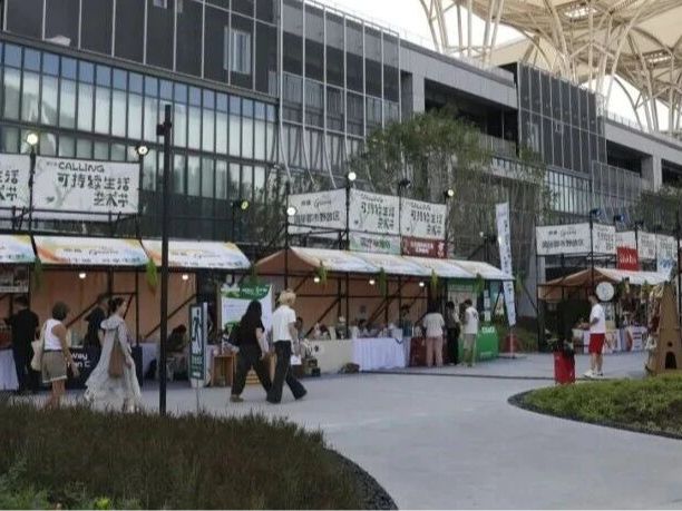 中国 顺鑫·郎园Greens首次开放：用艺术节点亮城市更新