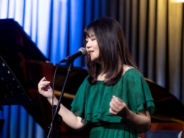 Musician Zhao Wen Performs Poetry Concert Featuring Neruda and Yu Xiuhua